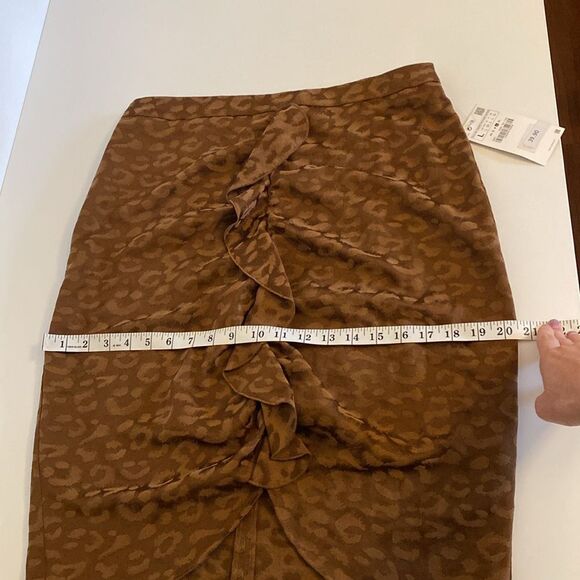 Zara Basic Jacquard Animal Print Vertical Ruffled Pencil Skirt Size Large NWT - Picture 5 of 8